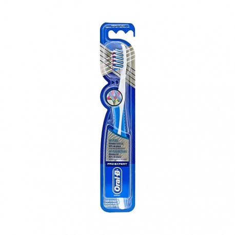 Oral-B Cross Action Complete cepillo dureza media 1ud