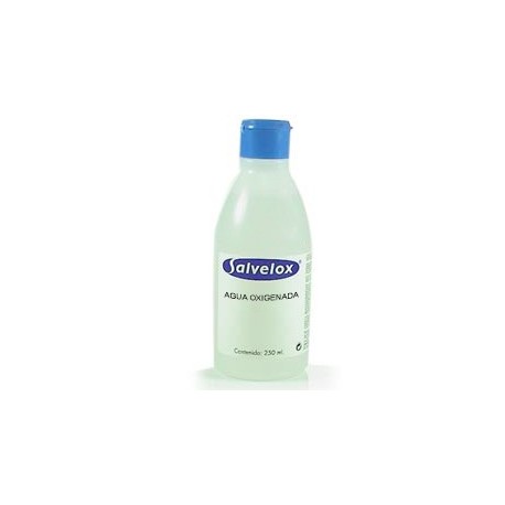 agua oxigenada salvelox 250 ml.